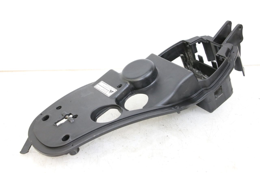 photo de SEAT STORAGE BOX APRILIA SCARABEO 100 (2003 - 2012)