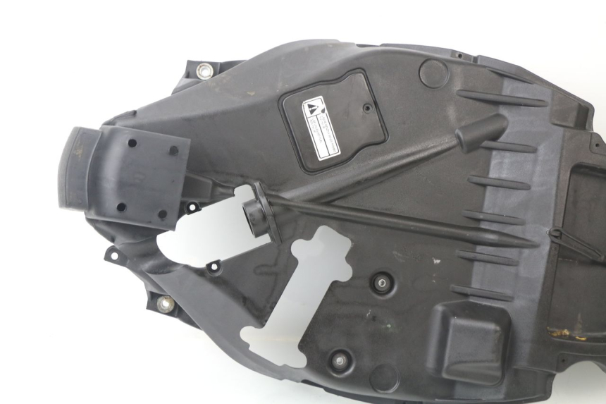 photo de UNDERSEAT STORAGE APRILIA SCARABEO GT 125 (1999 - 2007)
