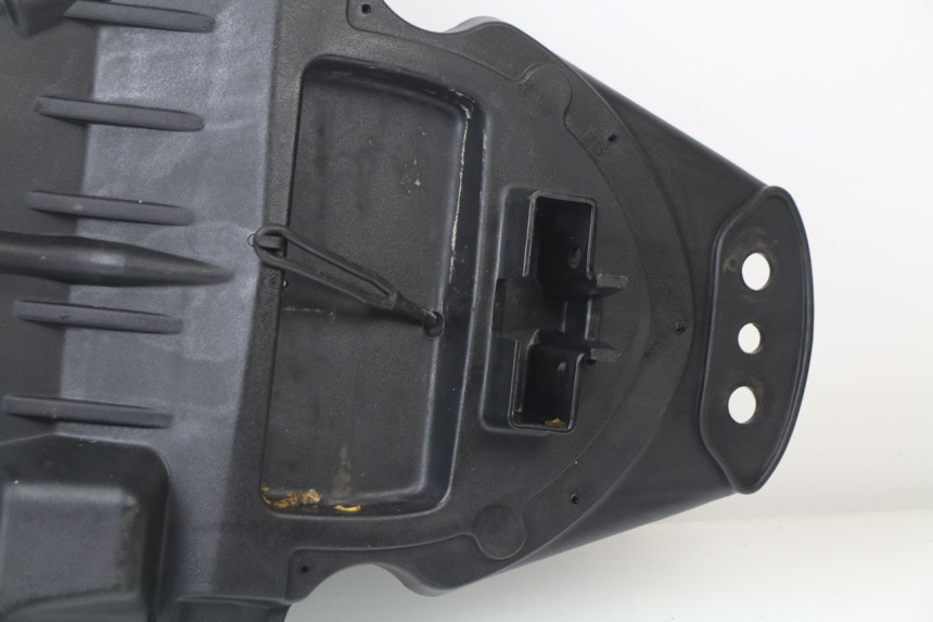 photo de UNDERSEAT STORAGE APRILIA SCARABEO GT 125 (1999 - 2007)