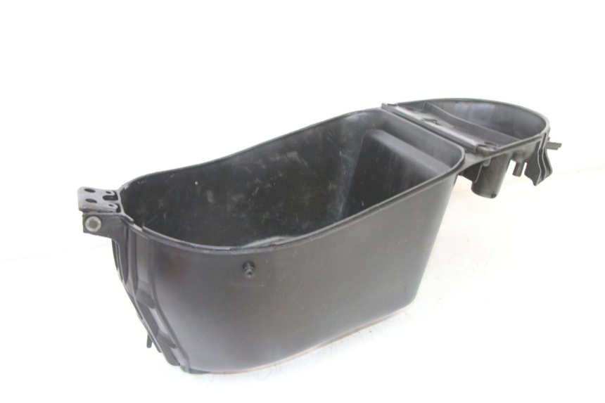 photo de UNDERSEAT STORAGE MBK BOOSTER NEXT GENERATION 50 (1995 - 1998)