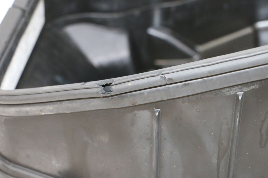 photo de SEAT BOX SUZUKI BURGMAN 650 (2013 - 2020)