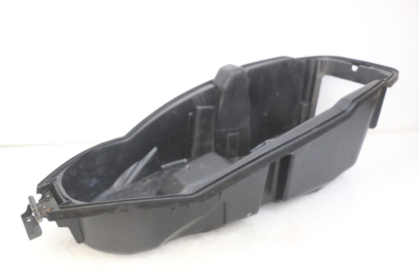 photo de SEAT STORAGE BOX PEUGEOT CITYSTAR 2T 50 (2018 - 2021) - Alternative perspective