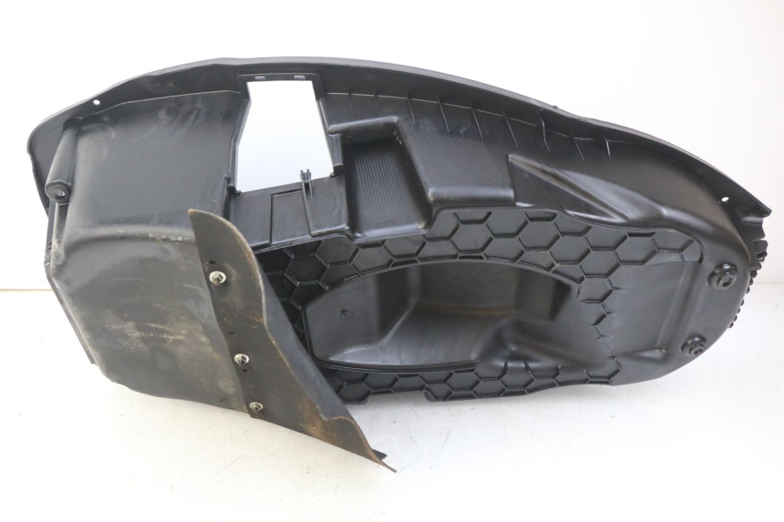 photo de UNDERSEAT STORAGE PEUGEOT CITYSTAR IE 2T 50 (2018 - 2021)