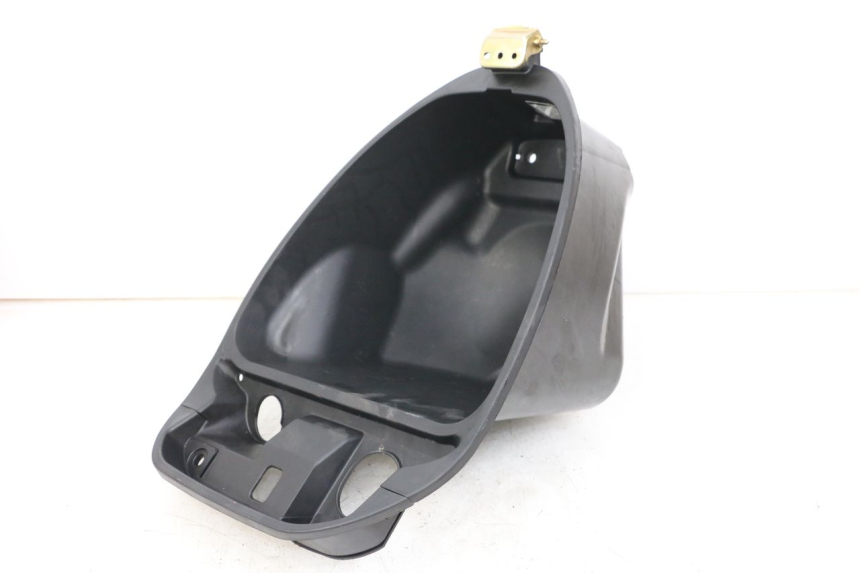 photo de UNDERSEAT STORAGE DAELIM A-FOUR 2T 50 (2005 - 2012)