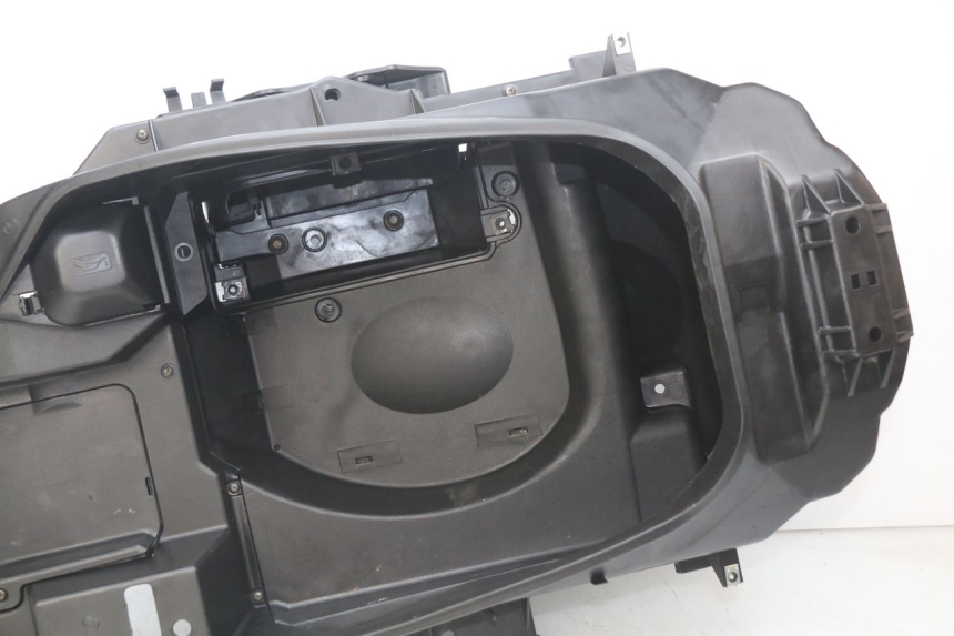 photo de SEAT STORAGE BOX HONDA FES PANTHEON 2T 125 (1998 - 2002)