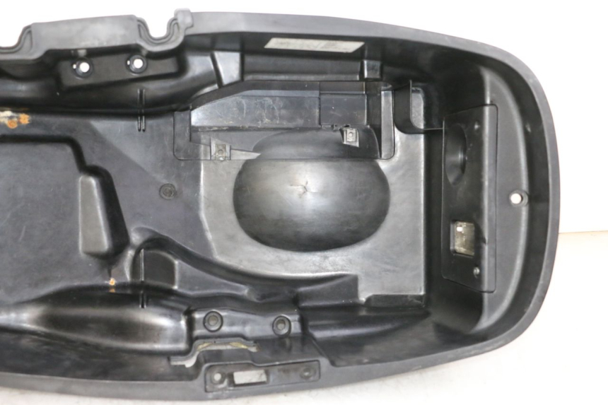 photo de SEAT STORAGE BOX HONDA FES S-WING SWING ABS 125 (2007 - 2015)