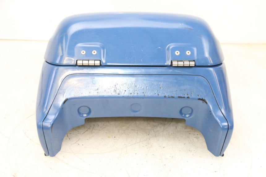 photo de SEAT STORAGE BOX YAMAHA FJR ABS 1300 (2006 - 2012) - Markings and original references