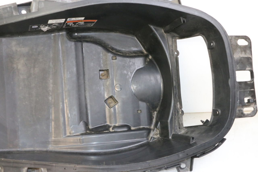 photo de UNDERSEAT STORAGE HONDA FORZA ABS 300 (2013 - 2019)