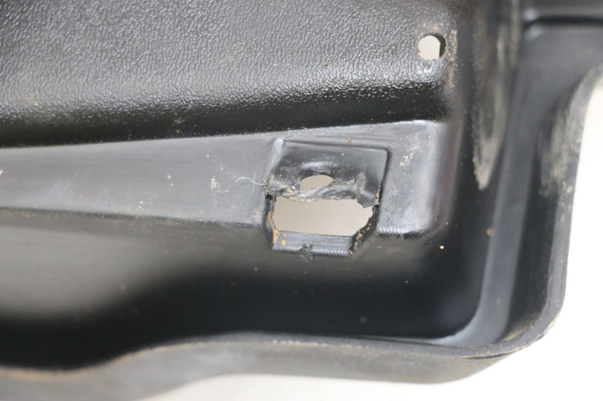 photo de SEAT STORAGE BOX GILERA DNA 50 (2000 - 2007)