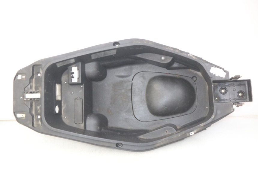 photo de SEAT STORAGE BOX GILERA NEXUS 125 (2007 - 2009)