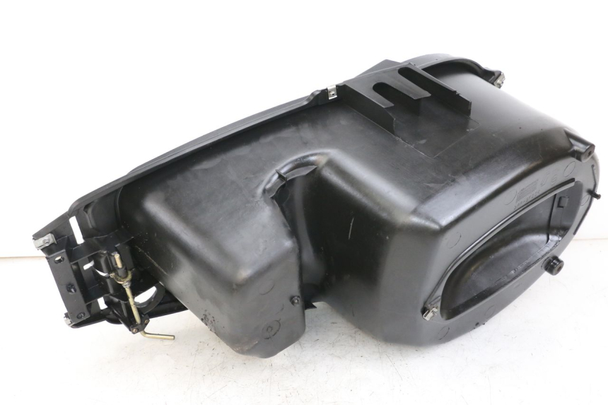 photo de UNDERSEAT STORAGE GILERA RUNNER LC 50 (1997 - 1998)