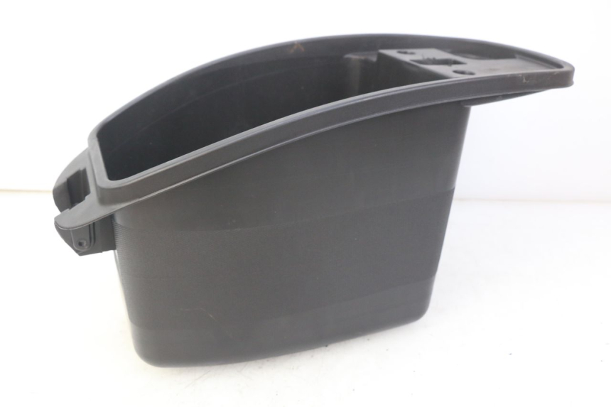 photo de SEAT STORAGE BOX JM MOTORS GT LINE 4T 50 (2021 - 2023)