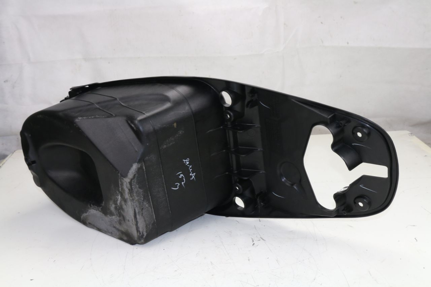 photo de UNDERSEAT STORAGE HONDA SCV LEAD 100 (2003 - 2007)