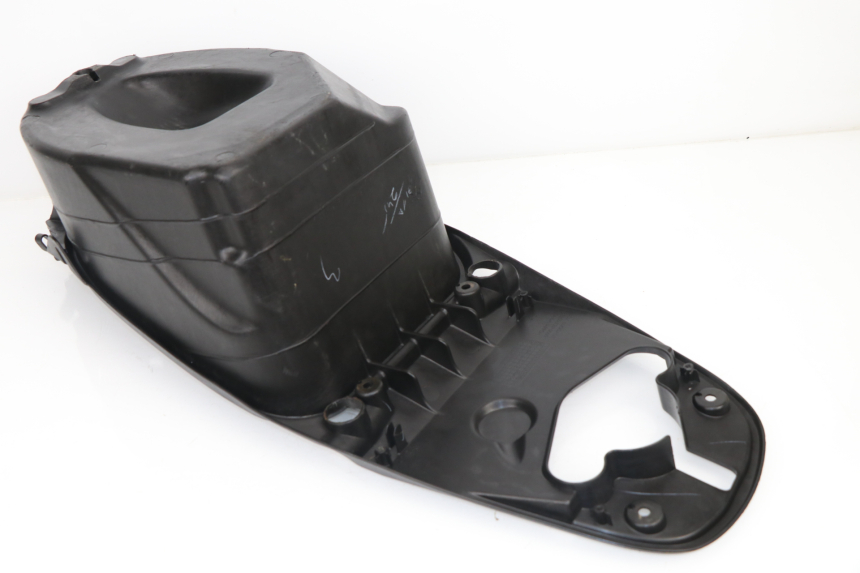 photo de UNDERSEAT STORAGE HONDA SCV LEAD 100 (2003 - 2007)