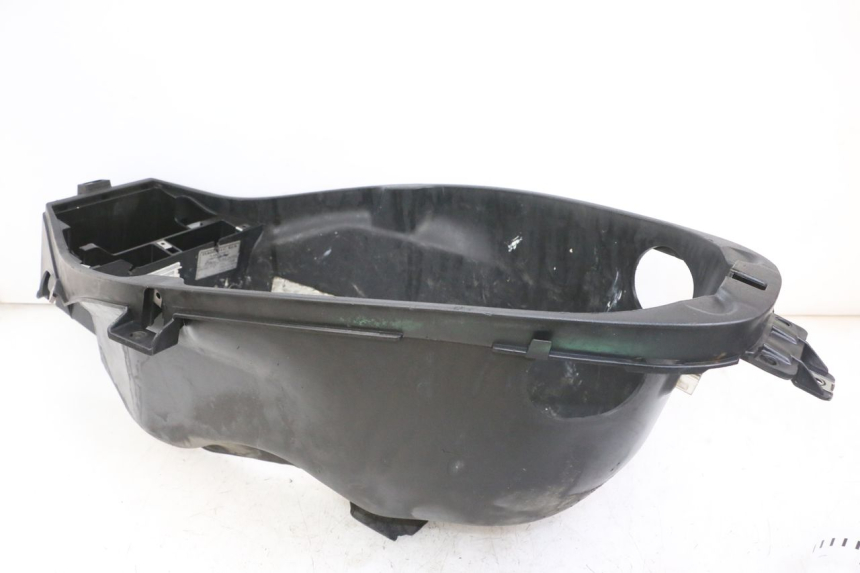 photo de UNDERSEAT STORAGE PIAGGIO IE MP3 YOURBAN 300 (2011 - 2016)