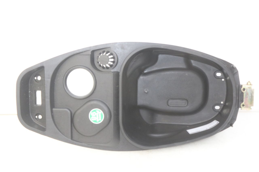 photo de SEAT STORAGE BOX JM MOTORS EVOLIS 4T 50 (2018 - 2022)