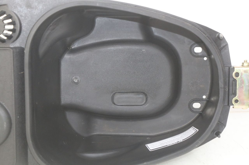 photo de SEAT STORAGE BOX JM MOTORS EVOLIS 4T 50 (2018 - 2022)