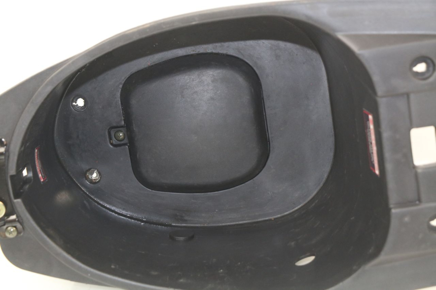 photo de UNDERSEAT STORAGE JM MOTORS MILANO 50 (2014 - 2019)