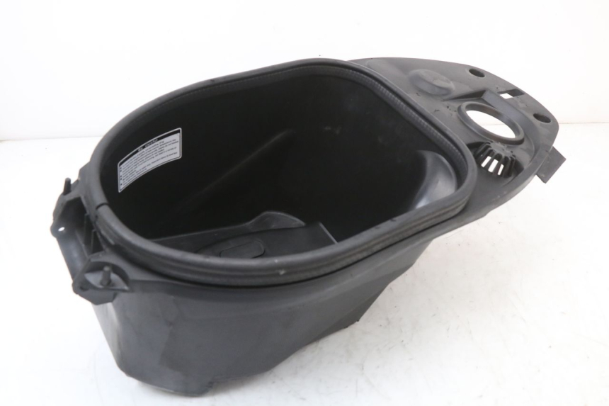 photo de UNDERSEAT STORAGE JM MOTORS SANTANA 50 (2014 - 2020)