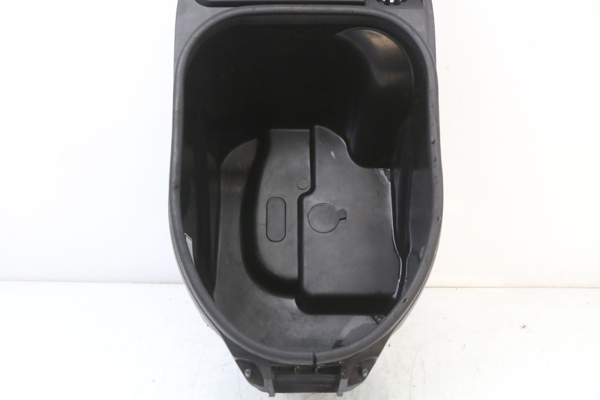 photo de UNDERSEAT STORAGE JM MOTORS SANTANA 50 (2014 - 2020)