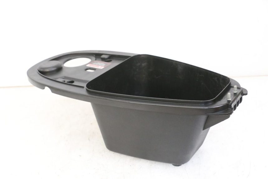 photo de UNDERSEAT STORAGE JM MOTORS VX 125 (2022 - 2025)