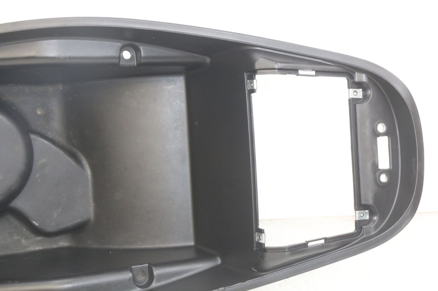 photo de SEAT STORAGE BOX KYMCO AGILITY 16+ 4T 50 (2018 - 2023)