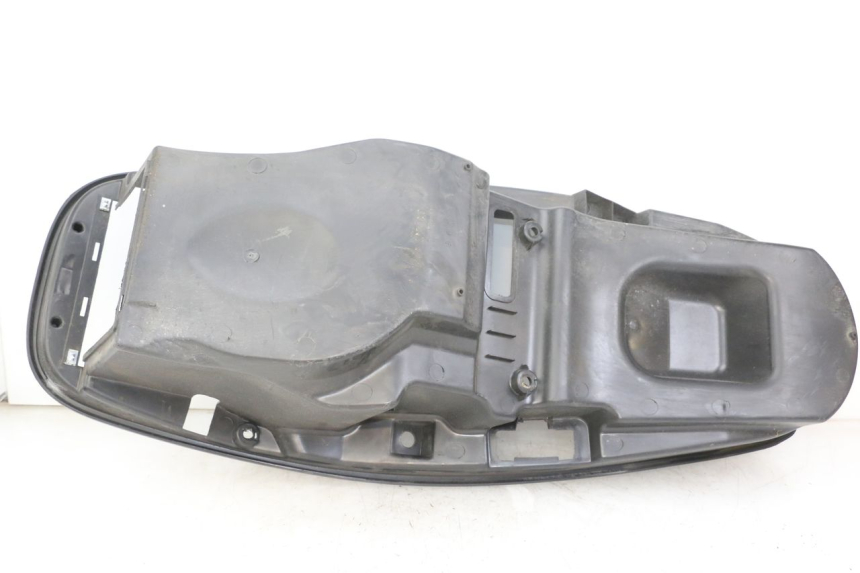 photo de UNDERSEAT STORAGE KYMCO X-TOWN XTOWN 125 (2016 - 2021)