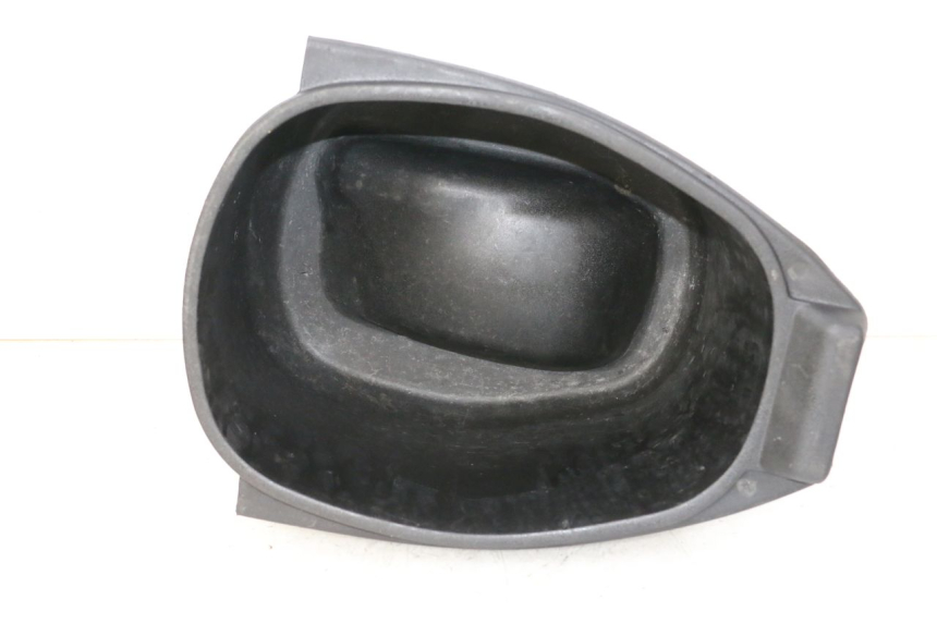 photo de UNDERSEAT STORAGE PIAGGIO LXV 4T 50 (2009 - 2013)