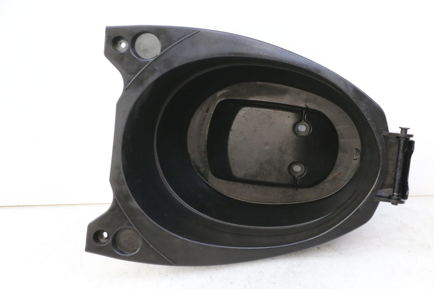 photo de UNDERSEAT STORAGE MBK OVETTO ONE 2T 50 (2013 - 2017)