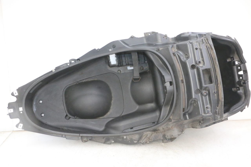 photo de UNDERSEAT STORAGE PIAGGIO MP3 LT 300 (2010 - 2016)