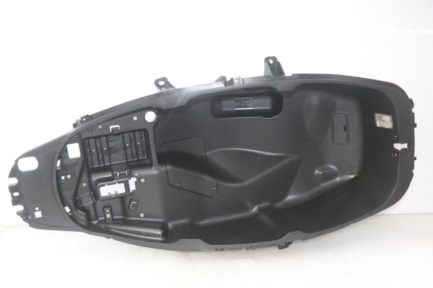 photo de UNDERSEAT STORAGE PIAGGIO MP3 500 (2014 - 2016)