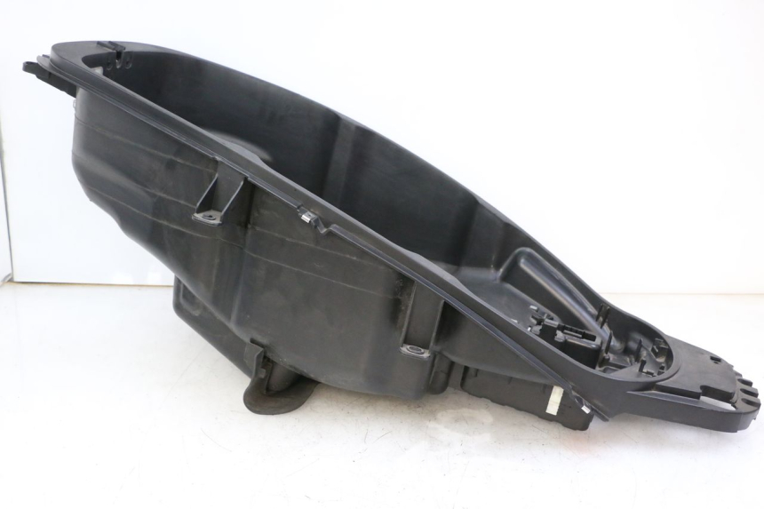 photo de UNDERSEAT STORAGE PIAGGIO MP3 500 (2014 - 2016)