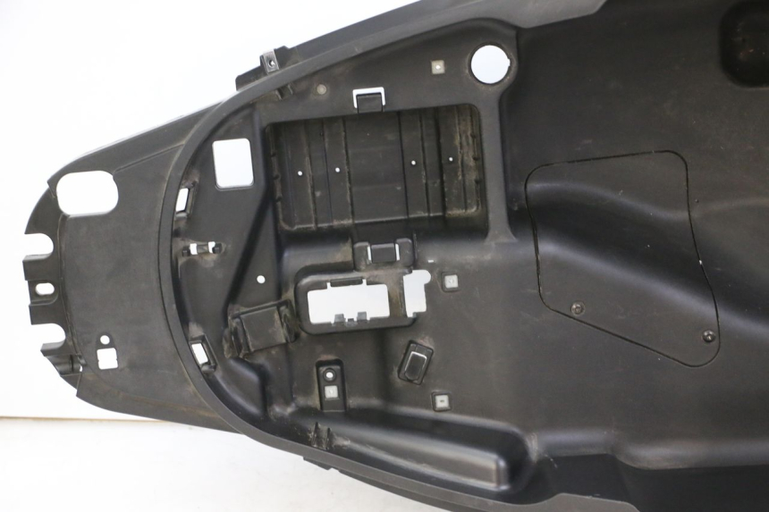 photo de UNDERSEAT STORAGE PIAGGIO MP3 500 (2014 - 2016)