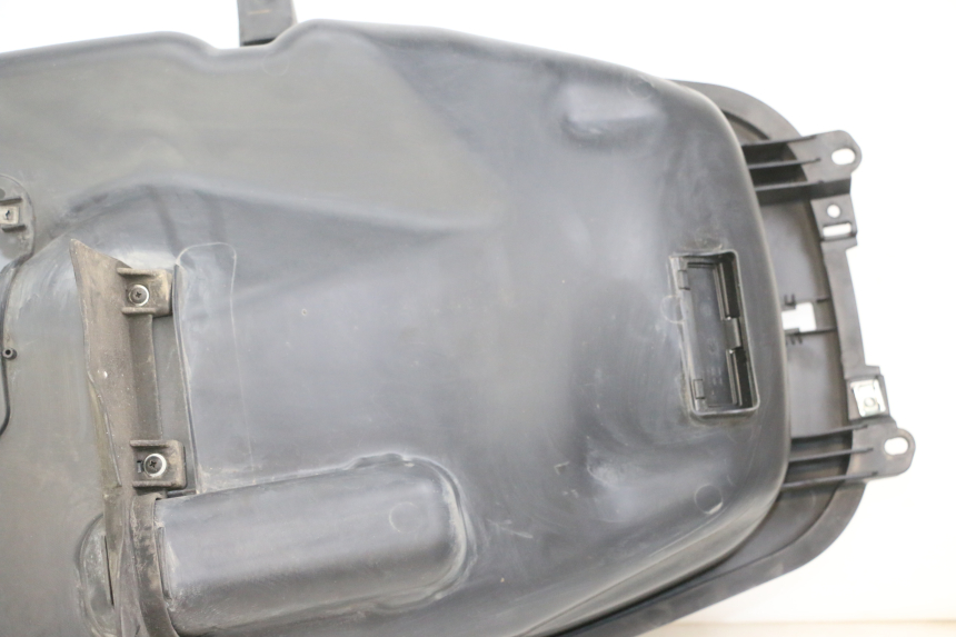 photo de UNDERSEAT STORAGE PIAGGIO MP3 500 (2014 - 2016)