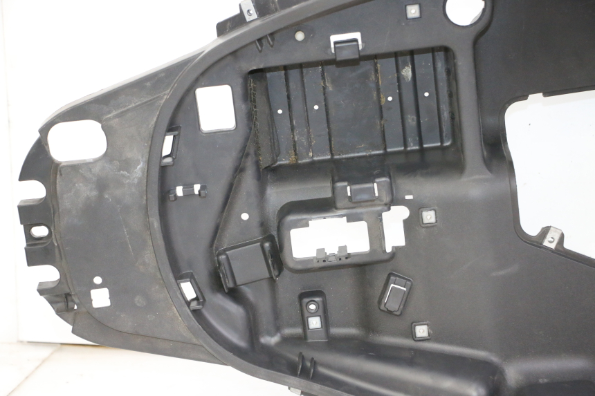 photo de UNDERSEAT STORAGE PIAGGIO MP3 500 (2014 - 2016)