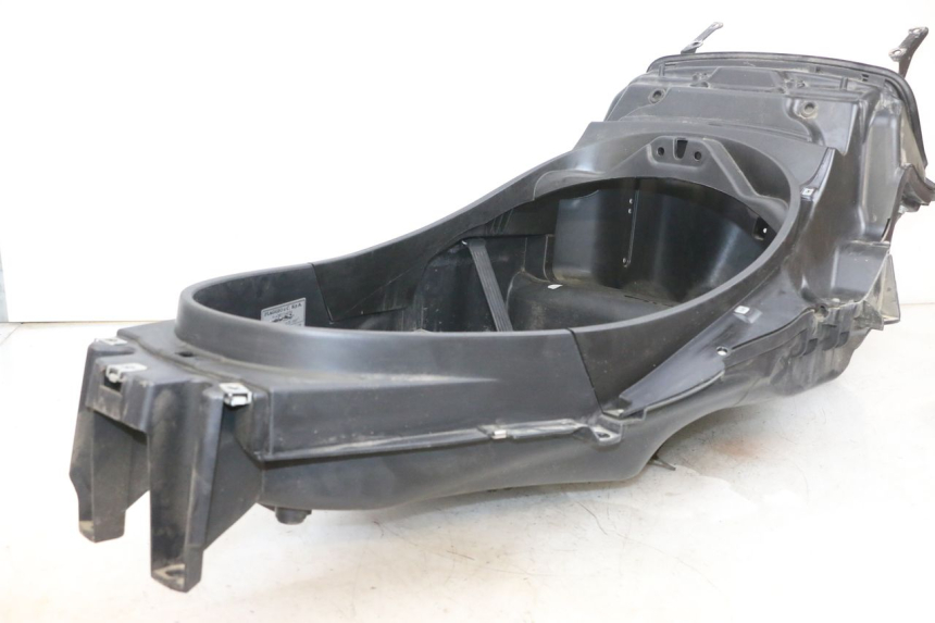 photo de UNDERSEAT STORAGE PIAGGIO MP3 RL 250 (2007 - 2010) - Checked used part