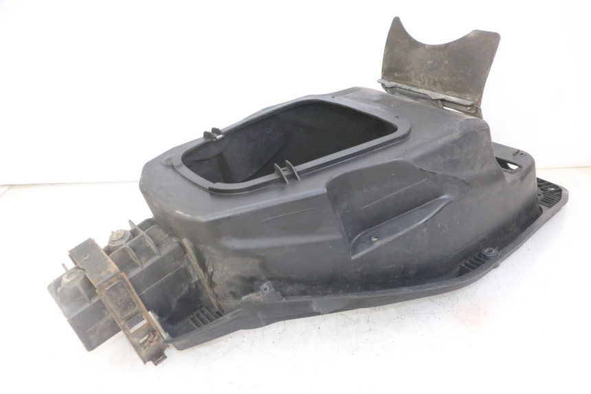 photo de UNDERSEAT STORAGE GILERA NEXUS 125 (2009 - 2013)
