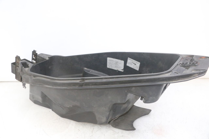 photo de UNDERSEAT STORAGE GILERA NEXUS 125 (2009 - 2013)