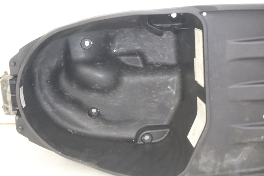 photo de SEAT STORAGE BOX HONDA PES PS I 125 (2006 - 2012)