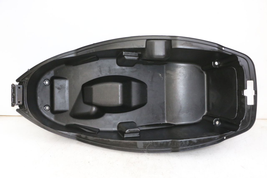 photo de SEAT STORAGE BOX PEUGEOT CITYSTAR 2T 50 (2018 - 2021)