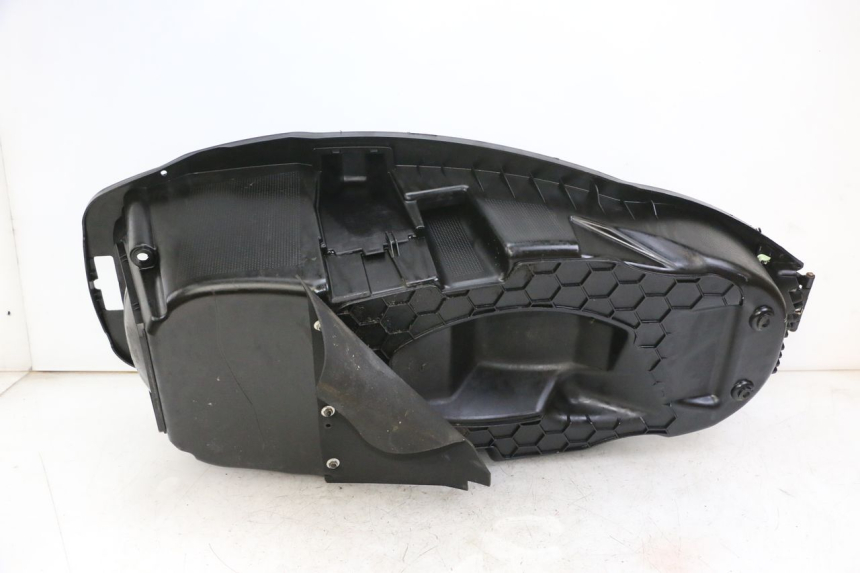 photo de SEAT STORAGE BOX PEUGEOT CITYSTAR 2T 50 (2018 - 2021)