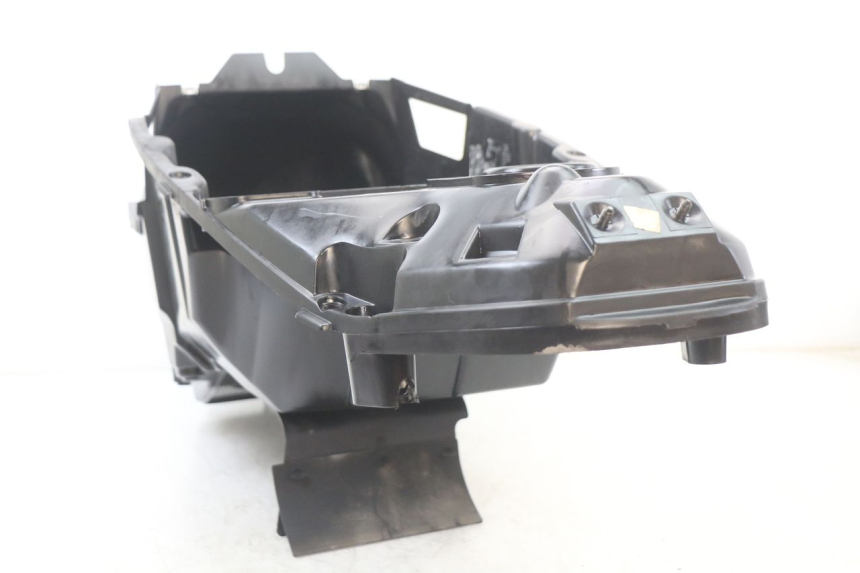 photo de UNDERSEAT STORAGE PEUGEOT ELYSTAR 50 (2002 - 2014)