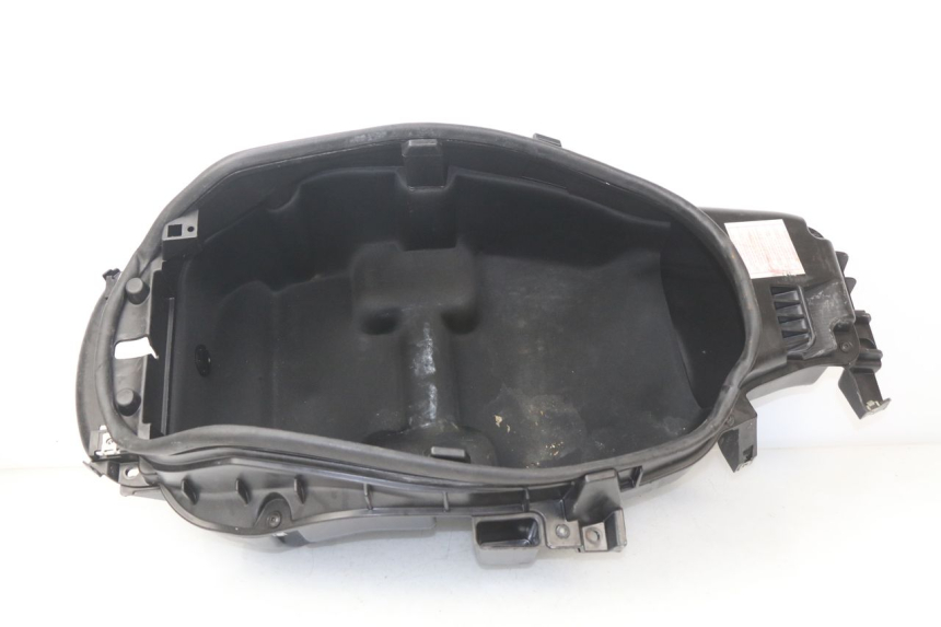 photo de UNDERSEAT STORAGE PEUGEOT SATELIS 125 (2010 - 2012)