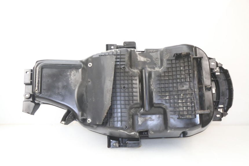 photo de UNDERSEAT STORAGE PEUGEOT SATELIS 125 (2010 - 2012)