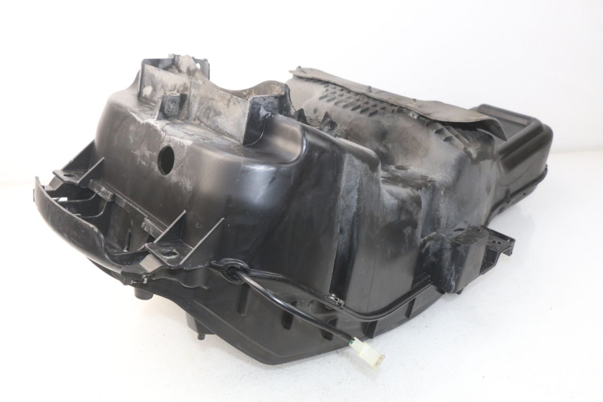 photo de UNDERSEAT STORAGE PEUGEOT SATELIS 500 (2007 - 2013)