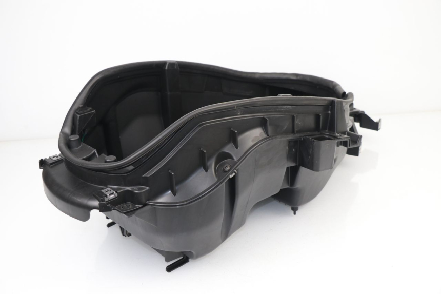 photo de UNDERSEAT STORAGE PEUGEOT SATELIS 125 (2010 - 2012)