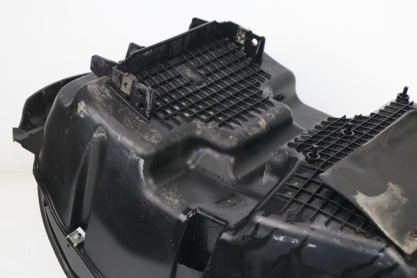 photo de UNDERSEAT STORAGE PEUGEOT SATELIS 125 (2006 - 2009)