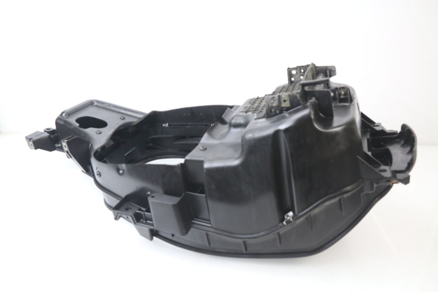 photo de UNDERSEAT STORAGE PEUGEOT SATELIS COMPRESSOR K15 125 (2006 - 2009)