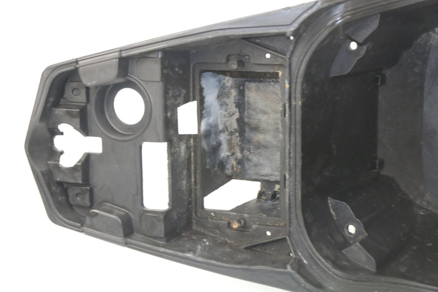 photo de SEAT STORAGE BOX PEUGEOT SPEEDFIGHT 3 AIR 50 (2009 - 2015)
