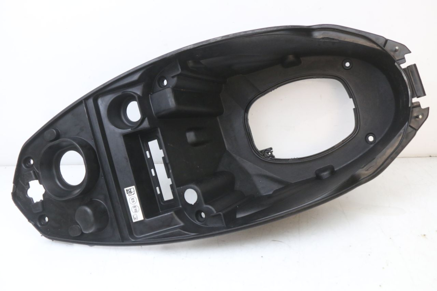 photo de UNDERSEAT STORAGE PEUGEOT STREETZONE I 2T 50 (2018 - 2020)